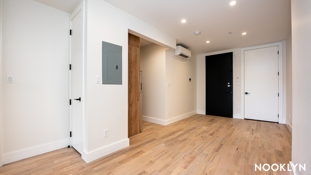 123 Park Avenue - Photo 11