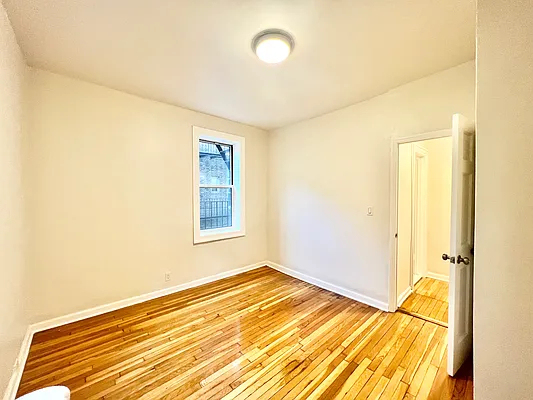 34-09 83rd Street - Photo 3