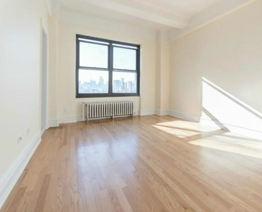 10th & 2nd Ave - Photo 2
