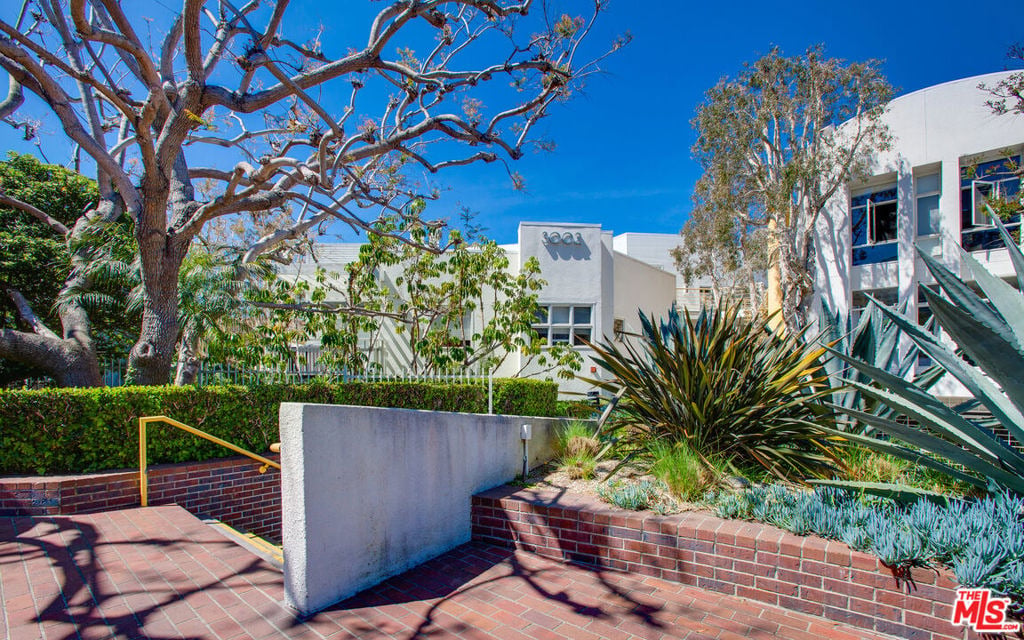 3002 3rd Street - Photo 37