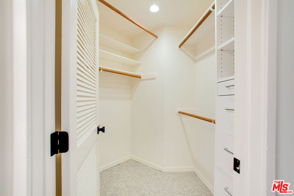 3002 3rd Street - Photo 26