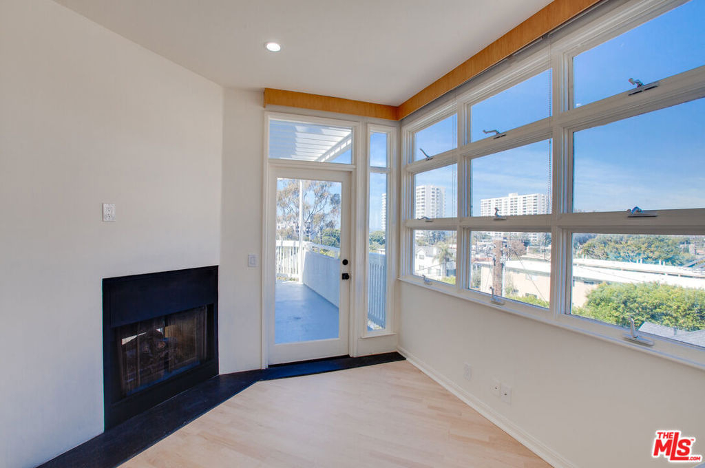 3002 3rd Street - Photo 8