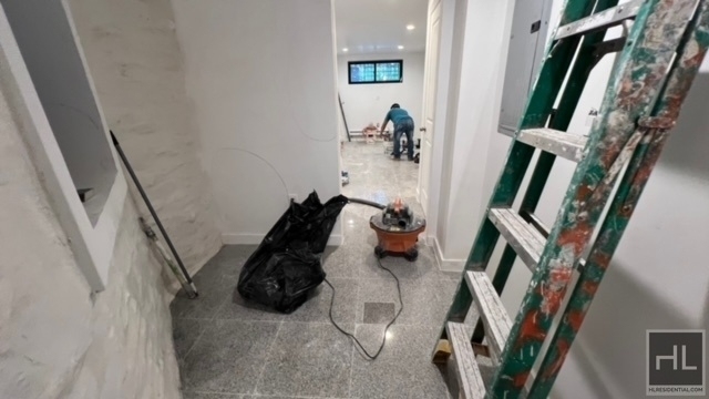 21 Adelphi Street - Photo 10