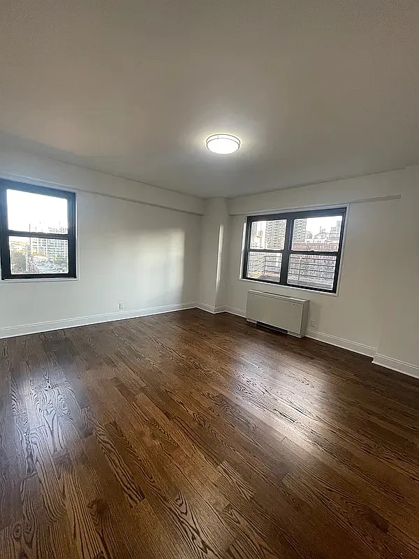 East 89th Street - Photo 2
