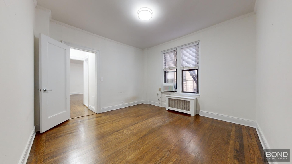 West 12th Street - Photo 2
