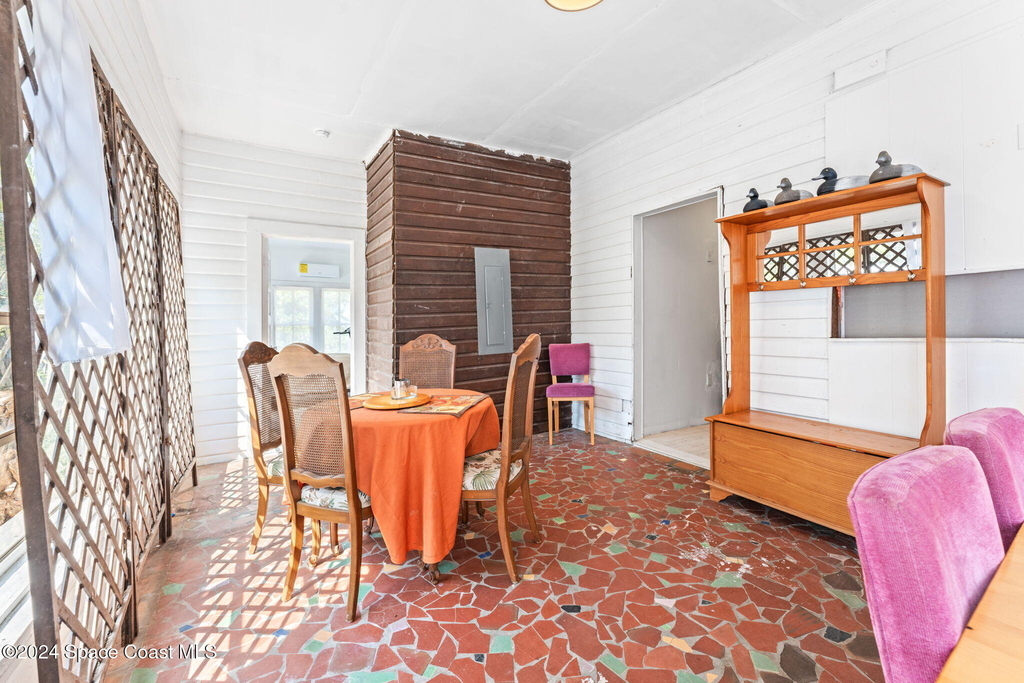 1365 Pineapple Avenue - Photo 15