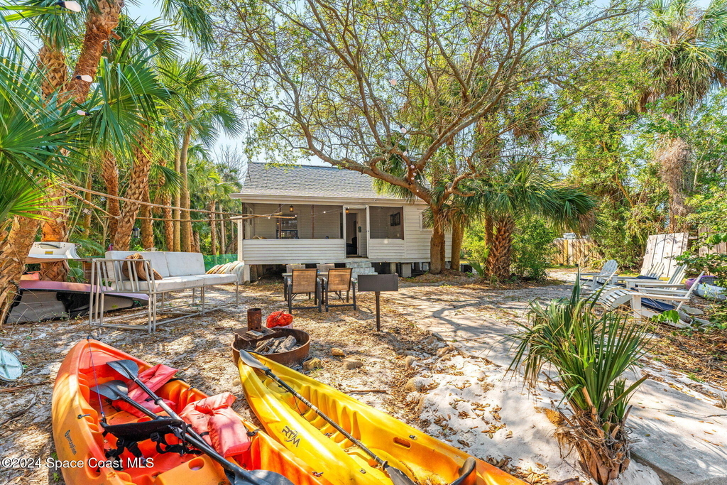 1365 Pineapple Avenue - Photo 34