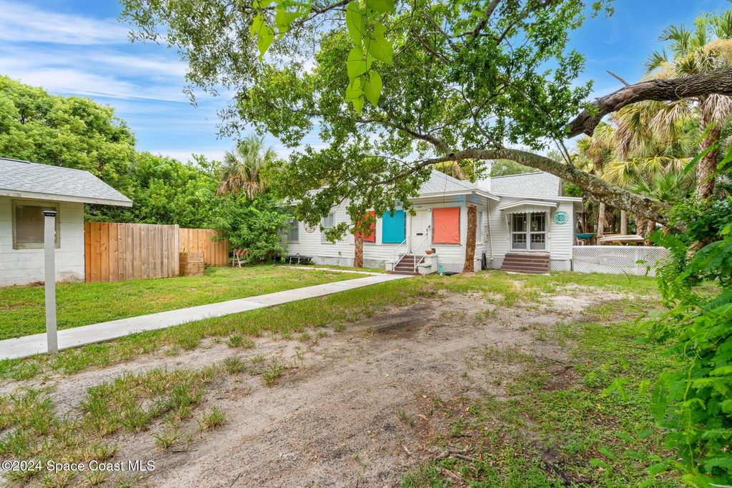 1365 Pineapple Avenue - Photo 19