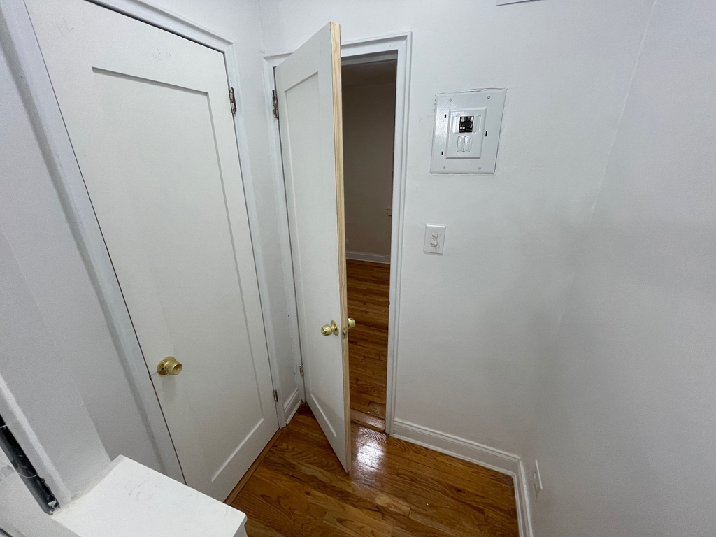65-65 Booth Street - Photo 14