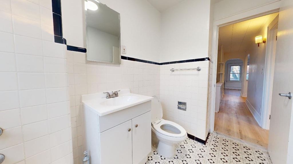 96-29 72nd Road - Photo 15