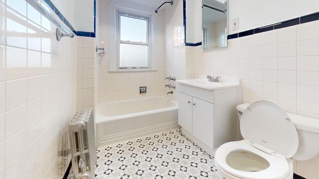 96-29 72nd Road - Photo 14