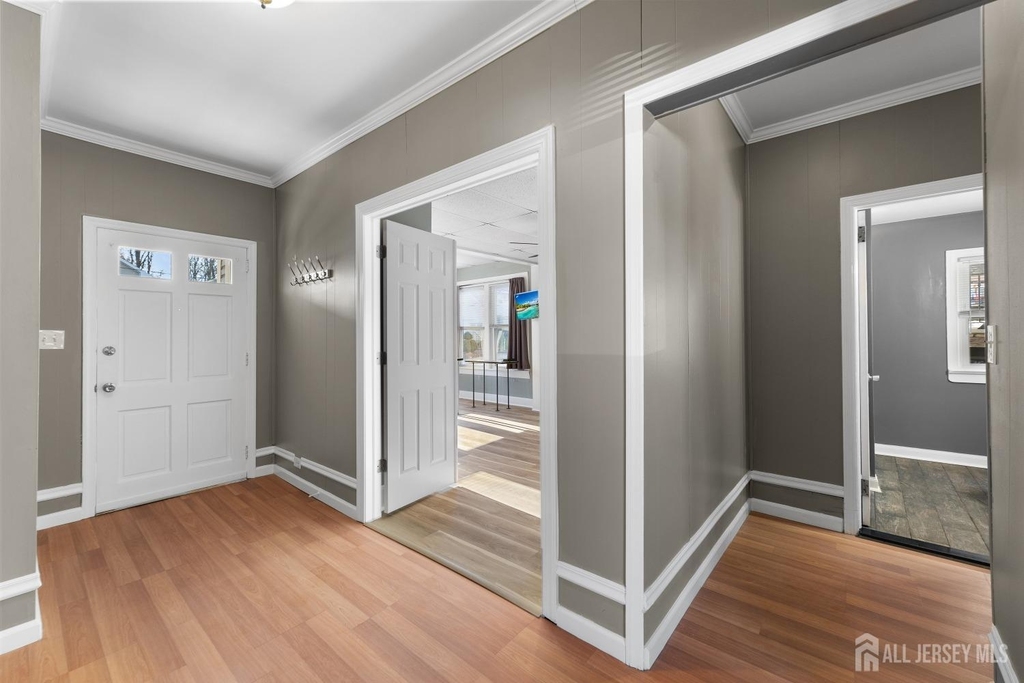 20 Rose Street - Photo 3