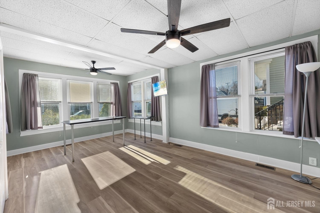20 Rose Street - Photo 4