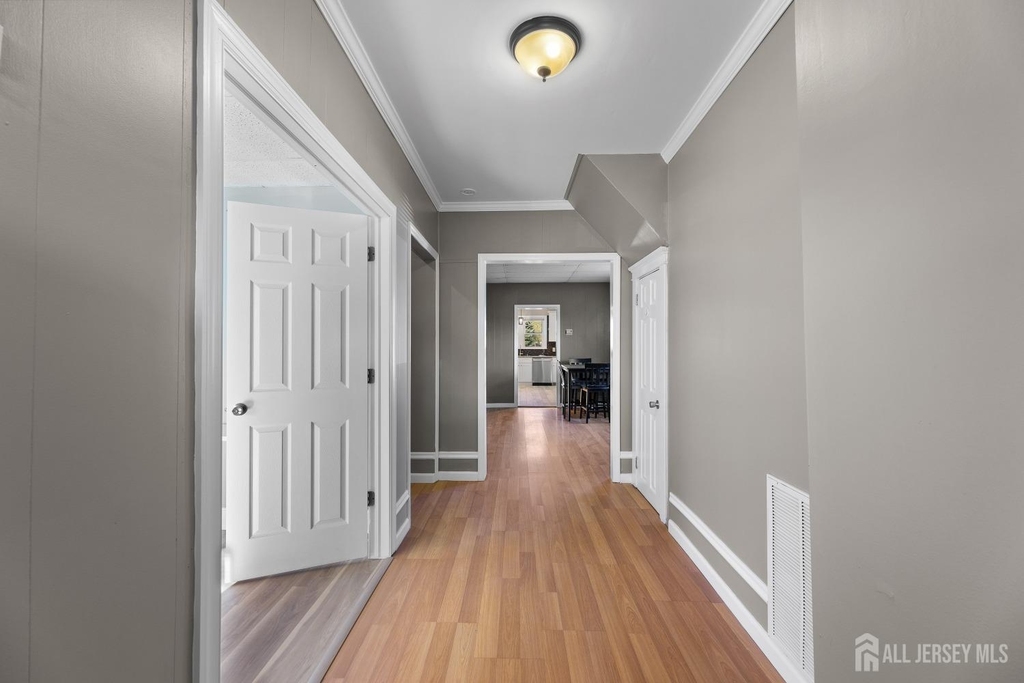 20 Rose Street - Photo 2
