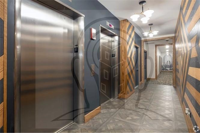 5600 N Sheridan Rd. - Photo 1