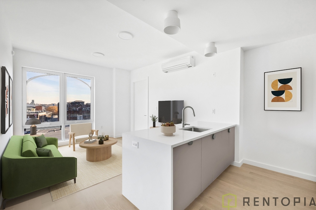 210 Greenpoint Avenue - Photo 0