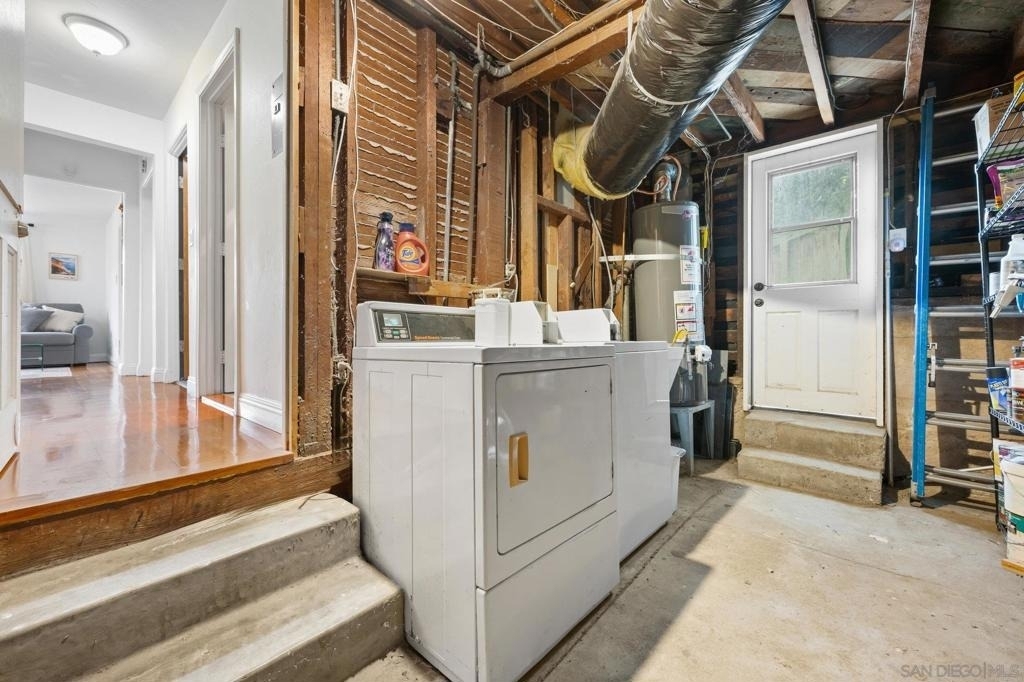 1315 Cave St - Photo 25