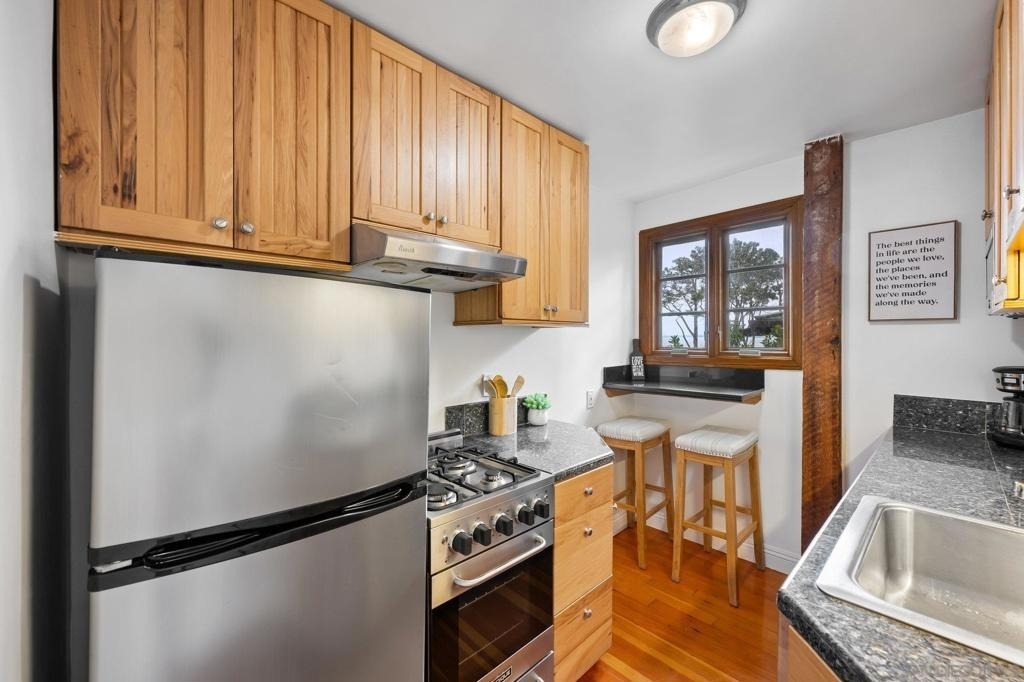 1315 Cave St - Photo 17