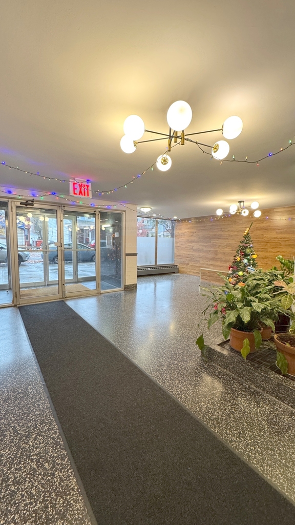 390 Rugby Road - Photo 11