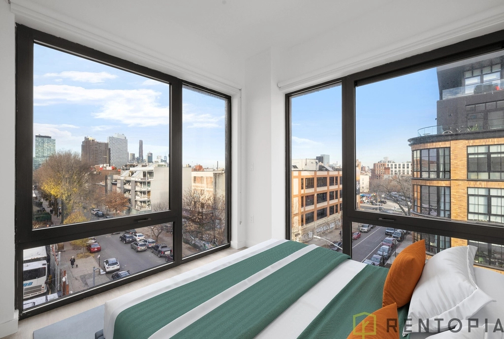 527 Grand Avenue - Photo 0