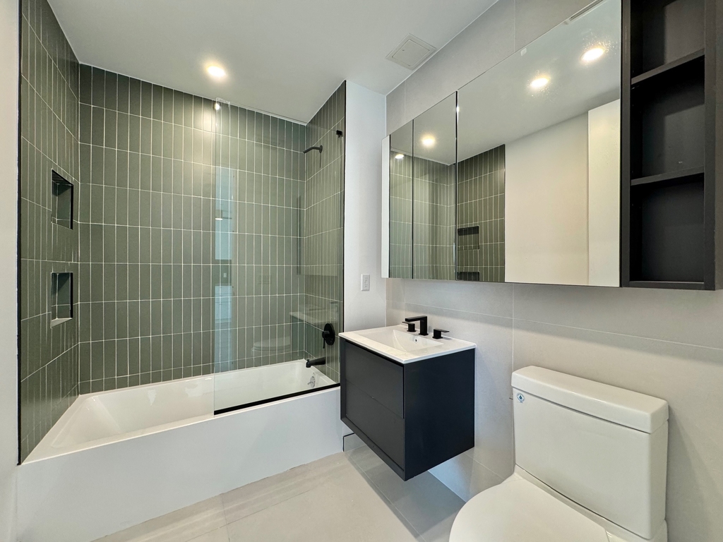 527 Grand Avenue - Photo 4
