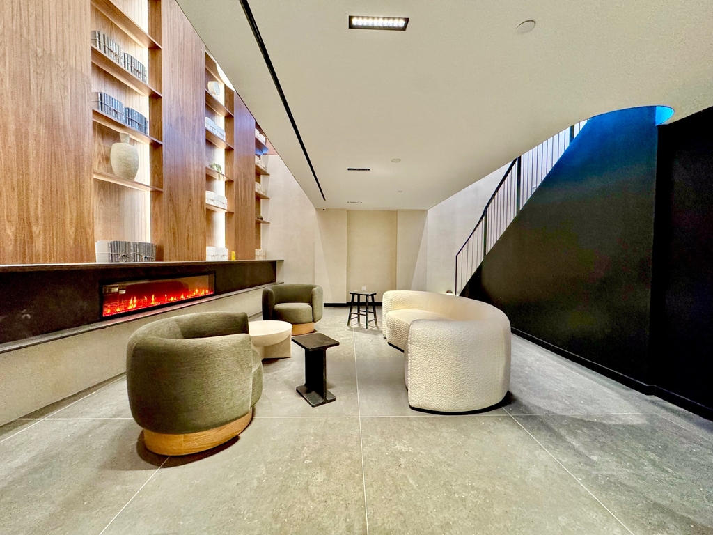 527 Grand Avenue - Photo 11