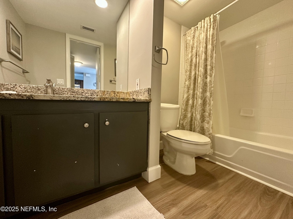 9942 Sawgrass Drive E - Photo 18