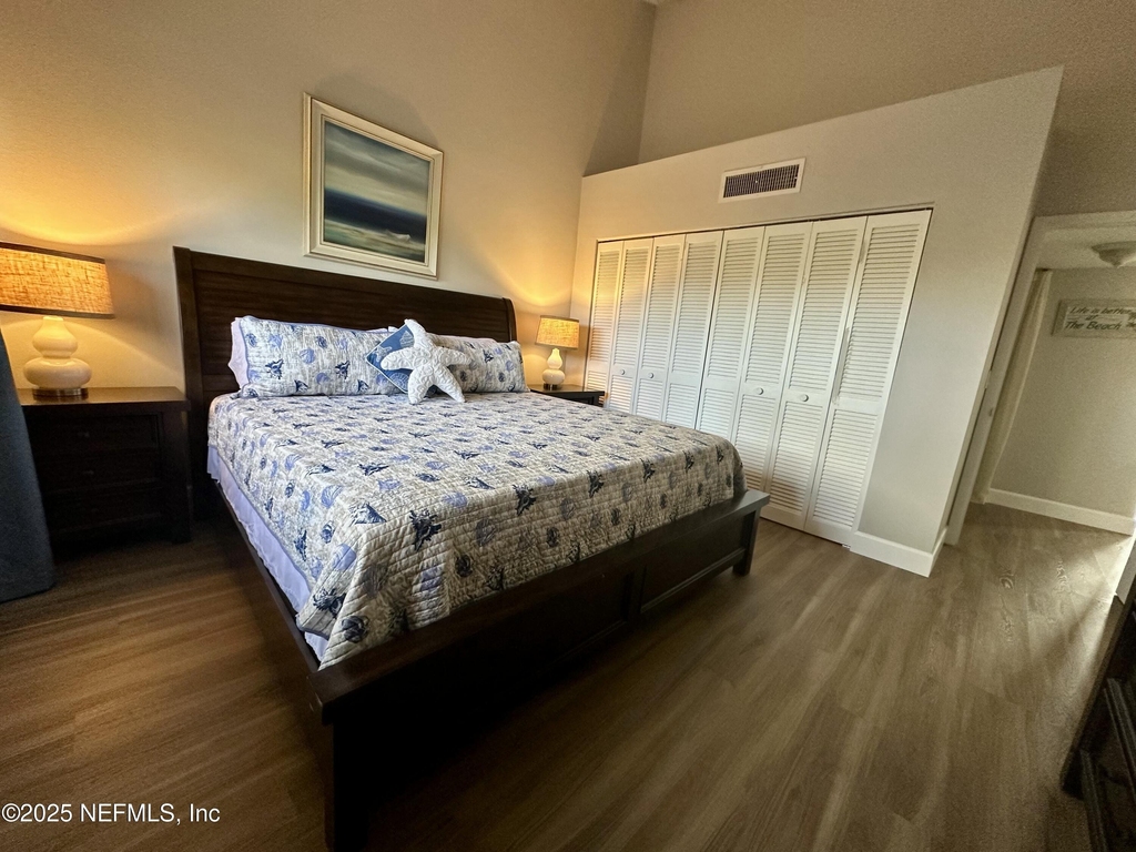 9942 Sawgrass Drive E - Photo 17