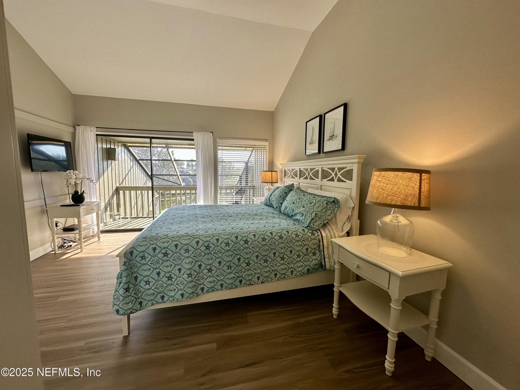 9942 Sawgrass Drive E - Photo 23