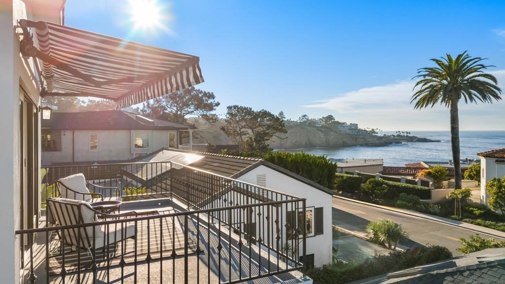 1835 Spindrift Drive - Photo 2