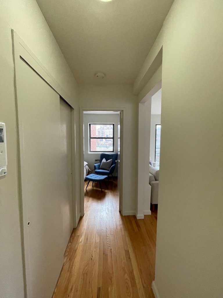 171 East 89th Street - Photo 4