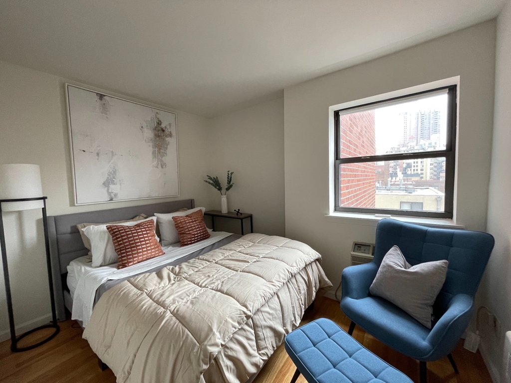 171 East 89th Street - Photo 6