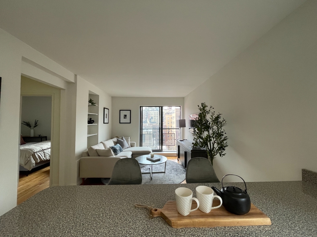 171 East 89th Street - Photo 0