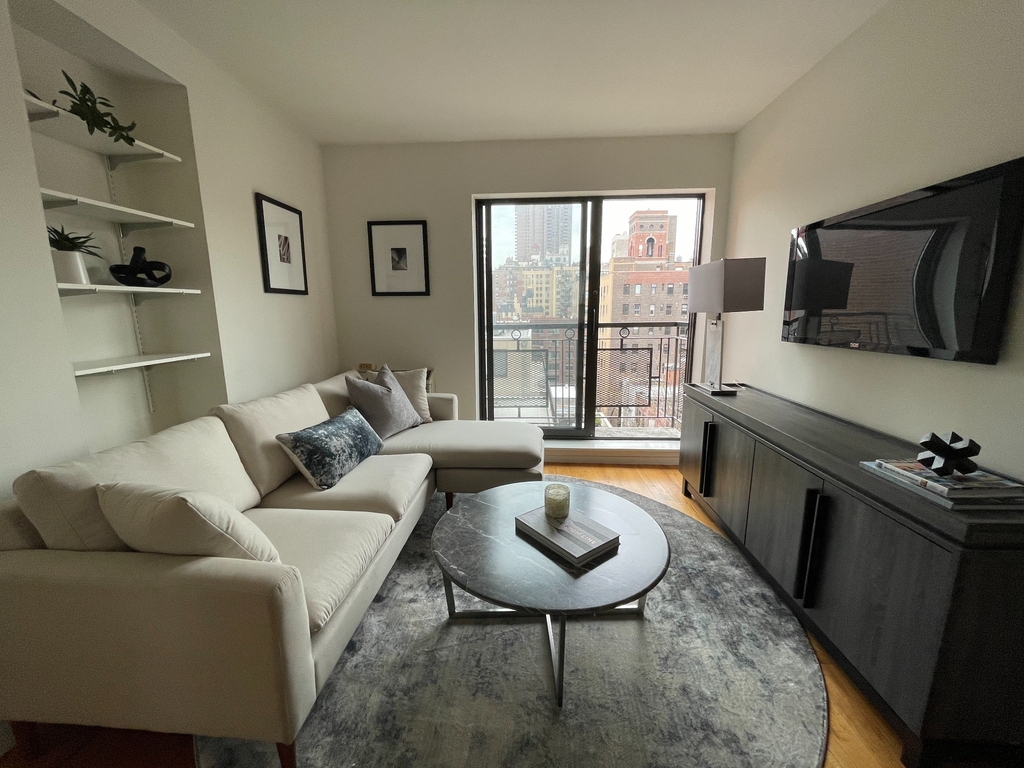 171 East 89th Street - Photo 2