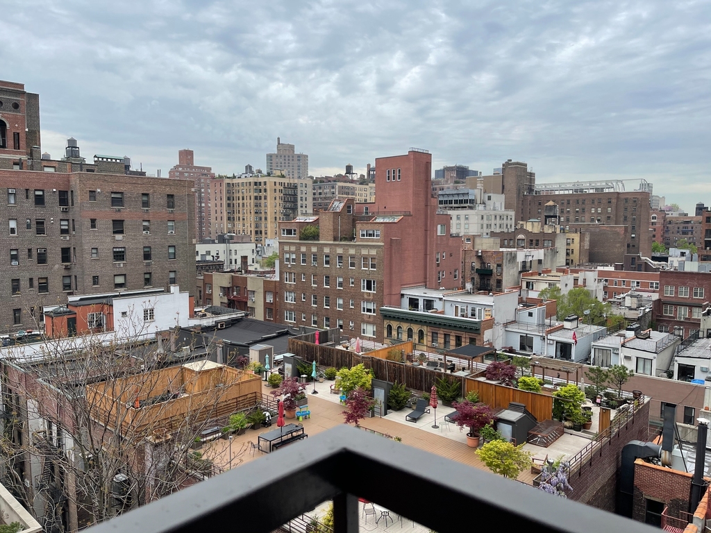 171 East 89th Street - Photo 9