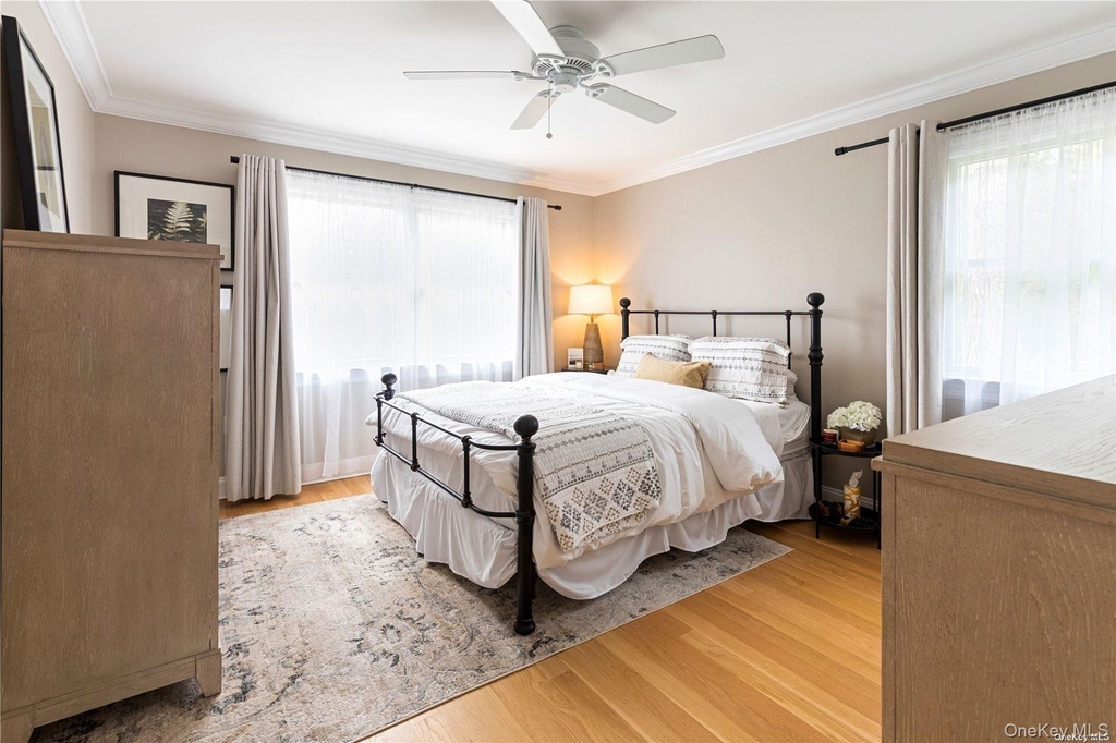29 Missapoque Avenue - Photo 15