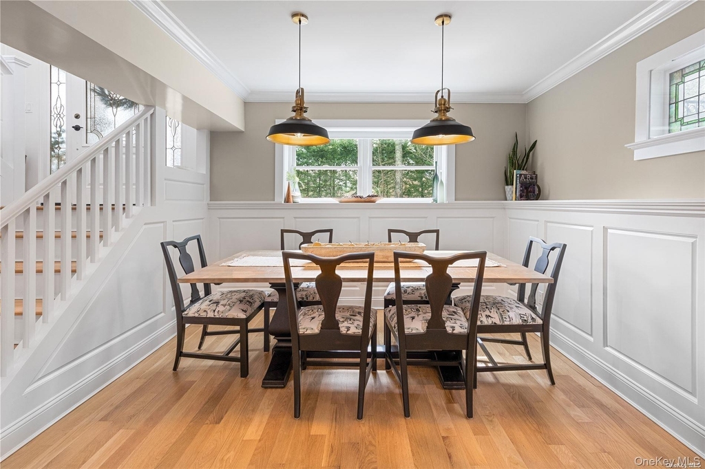 29 Missapoque Avenue - Photo 5
