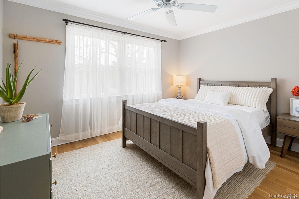 29 Missapoque Avenue - Photo 12