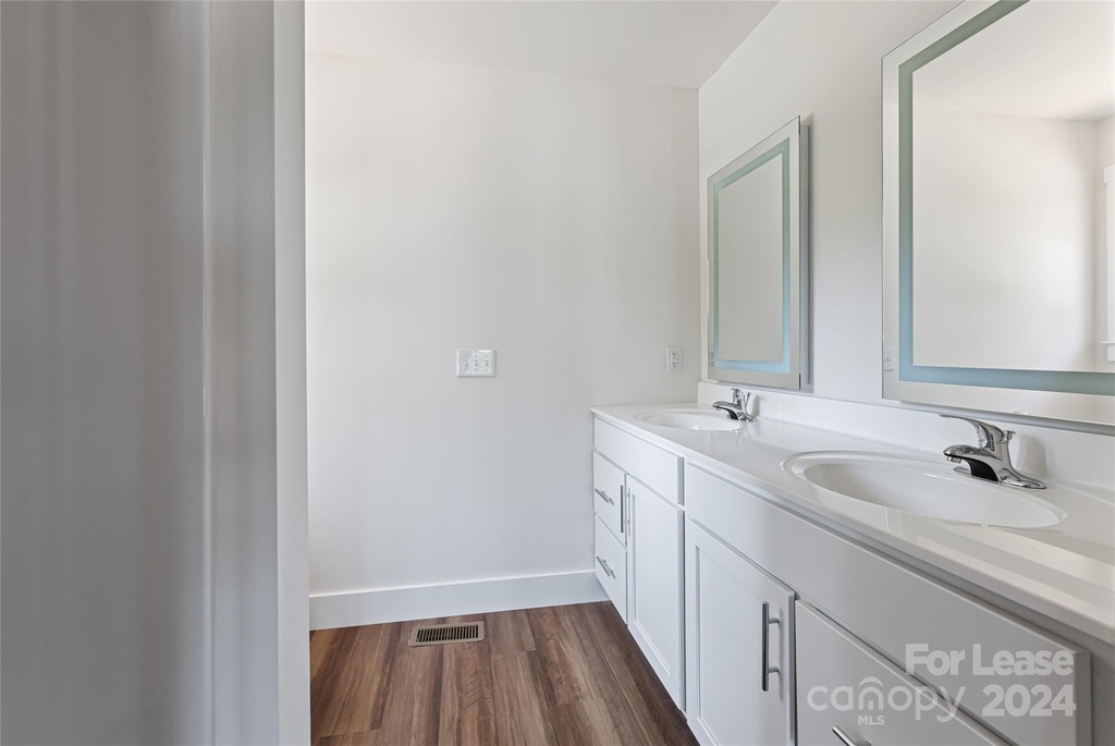 223 Cherrywood Way - Photo 11