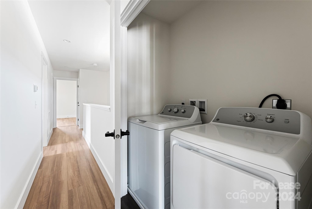 223 Cherrywood Way - Photo 9