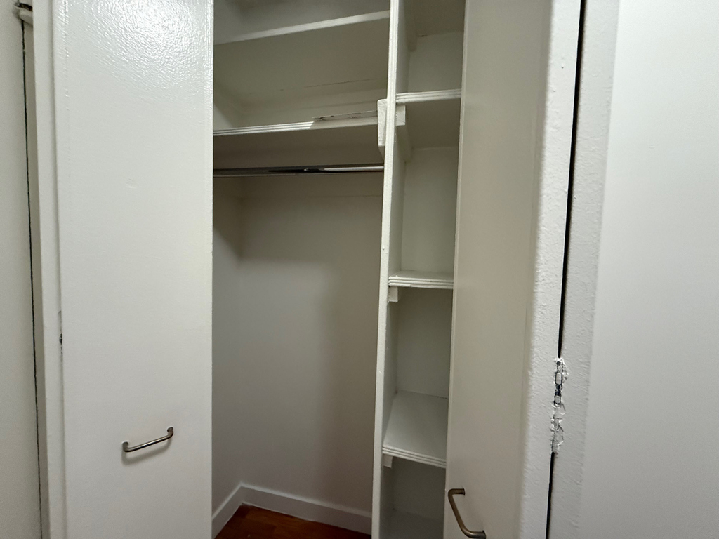 333 East 49th Street - Photo 3