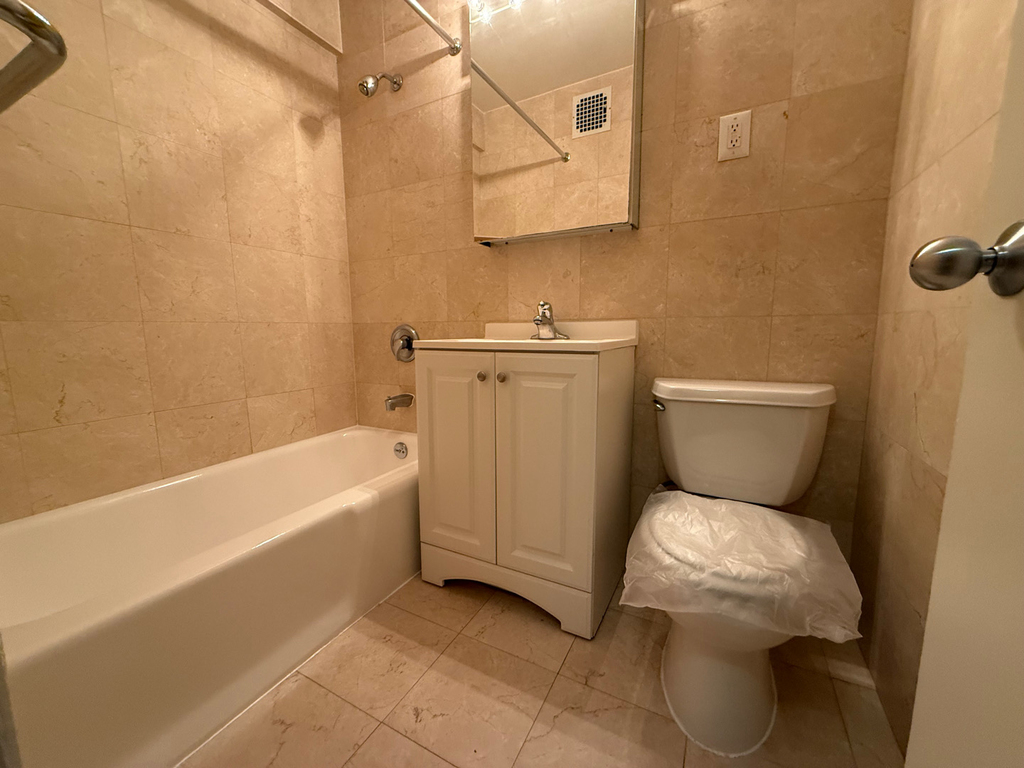 333 East 49th Street - Photo 12