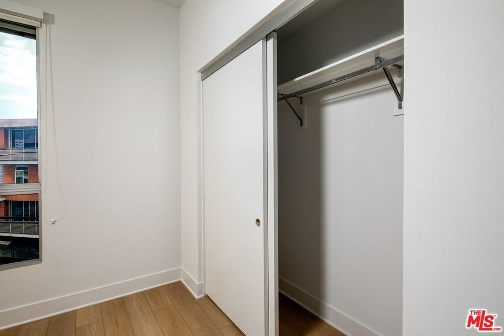 710 N El Centro Avenue - Photo 12