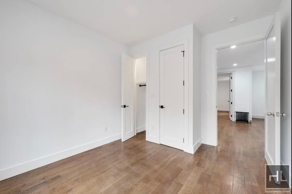 East 5th Street - Photo 5