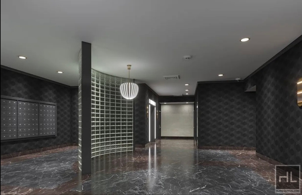 East 37th Street - Photo 8