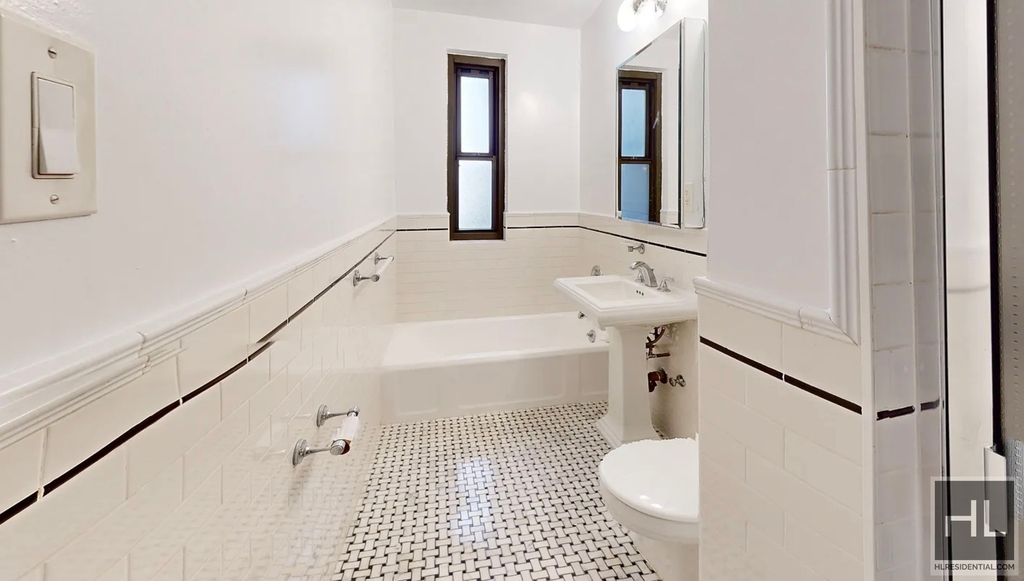 East 56 Street - Photo 11