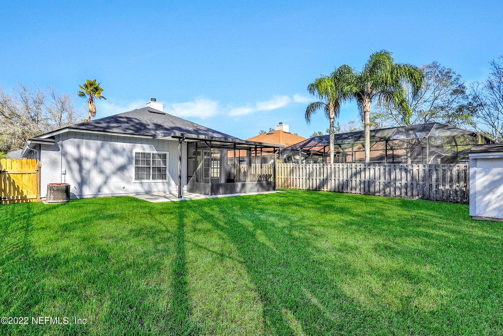 428 Morning Glory Lane - Photo 34