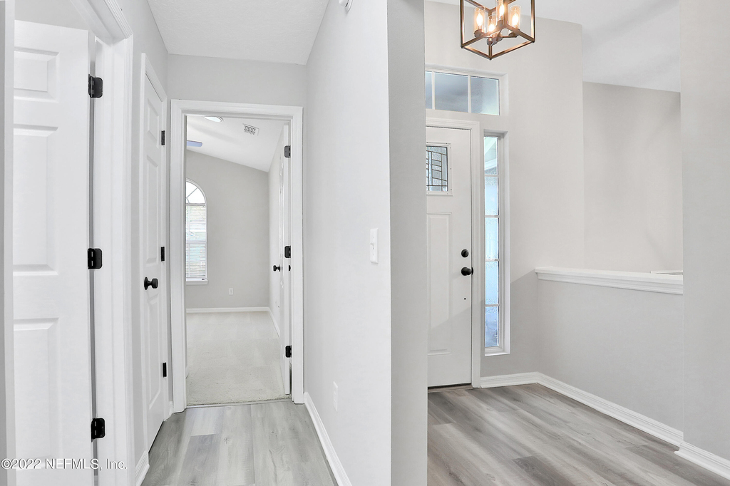 428 Morning Glory Lane - Photo 10
