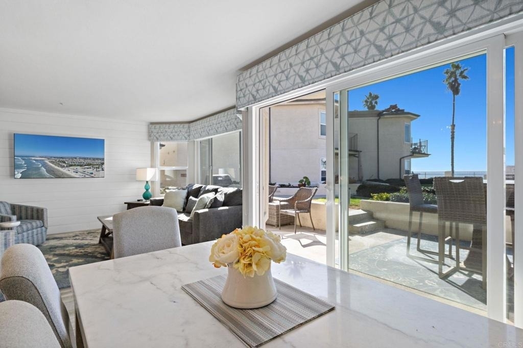 600 N The Strand - Photo 9