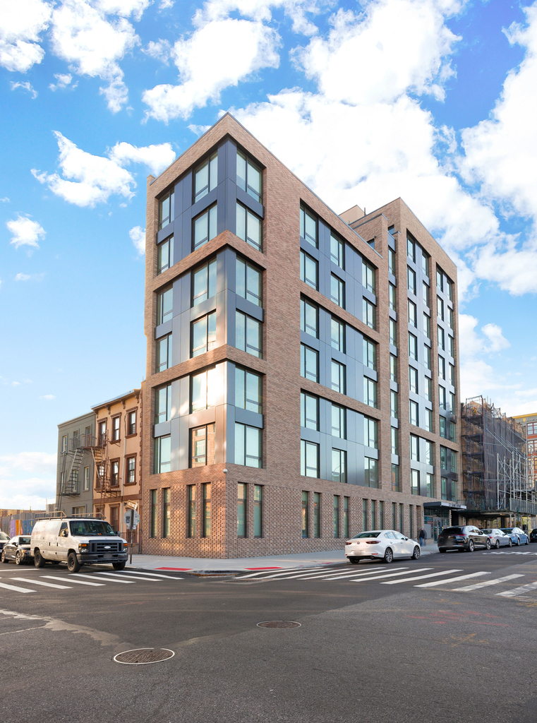 527 Grand Avenue - Photo 13
